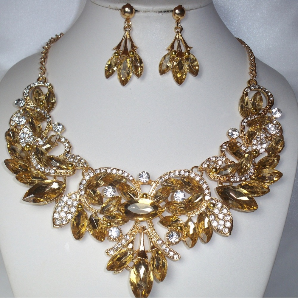 Champagne Rhinestone Necklace Set (BRIDAL, WEDDING, PROM, QUINCEÑERA, PAGENT)